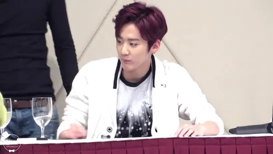 [140928] Cute Chunji moments @ Daegu Fansigning