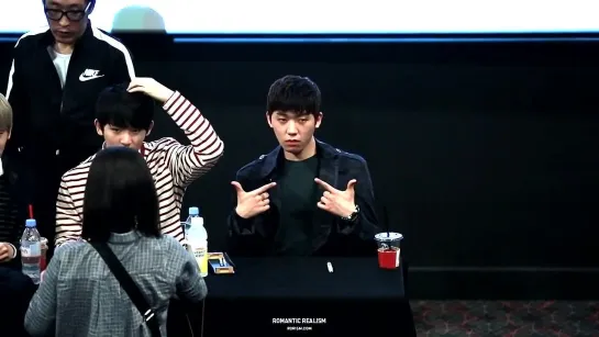 [141004] Changjo fooling around @ Cheonan fansigning