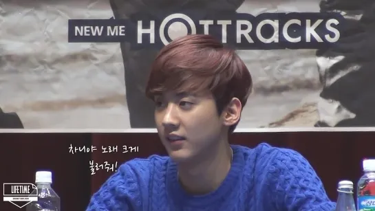 [141009] Chunji trying to hear fans @ Changwon Fansigning