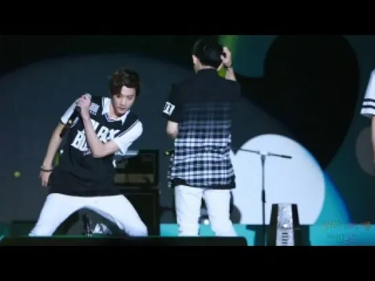 [FANCAM/140801] Teen Top- Rocking (Ricky Focus) @ Cheorwon Daseulgi Festival