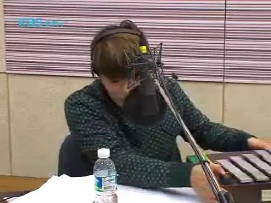 [131109] Teen Top @ Radio Sukira