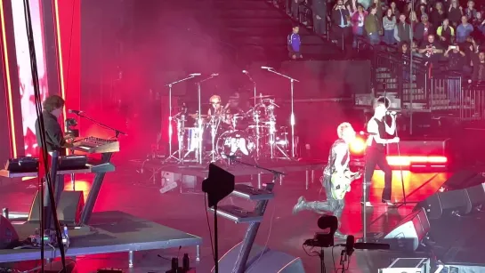 Depeche Mode - Just Cant Get Enough + Never Let Me Down Again + Personal Jesus (Sacramento 2023-03-23) ENCORE