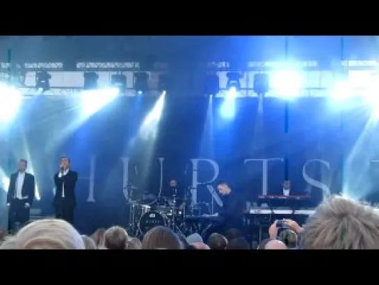 Hurts - Blood, Tears & Gold (live) @ Popaganda, Stockholm 2010-08-28