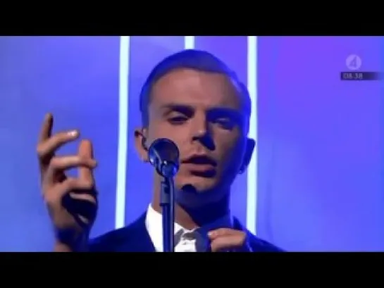 HURTS - Stay [Live] - TV4 - Nyhetsmorgon 2010