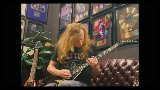 🔥🔊🎸 Lamb of God - Wake Up Dead ft. Dave Mustaine (Official Video)