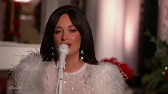 Kacey Musgraves Performs "Can`t Help Falling in Love" LIVE | Christmas at Graceland | NBC