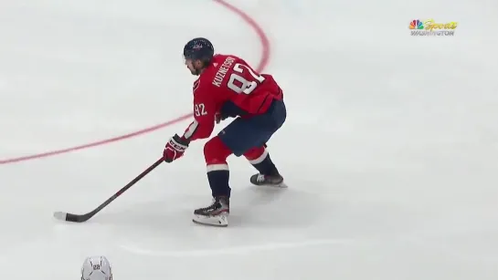 58 seconds in and @Kuzya92 hits the bird! CapsKnights