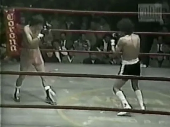 1977-12-05 Salvador Sanchez vs Eliseo Cosme