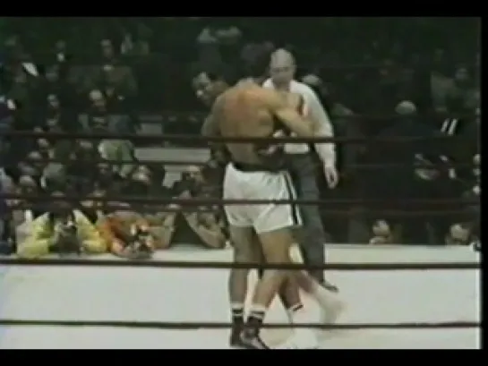 1970-02-16-1 George Foreman vs Gregorio Peralta