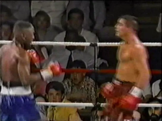 1991-07-27 Pernell Whitaker vs Poli Diaz (WBC, WBA World & IBF Lightweight Titles)