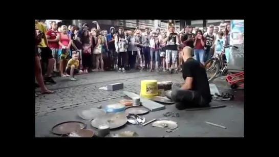 Fantastic Street Techno Drummer - Dario Rossi