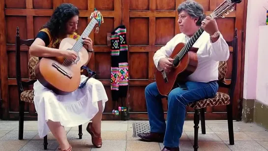 LA LLORONA. Julio Humala  Anastasia Sonaranda. Guitarra Peruana y Mexicana • 20