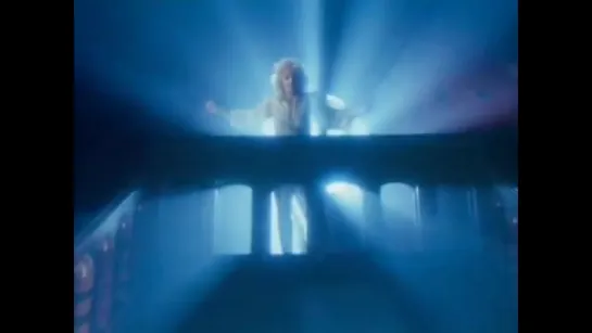 Bonnie Tyler - Total Eclipse of the Heart (Video)