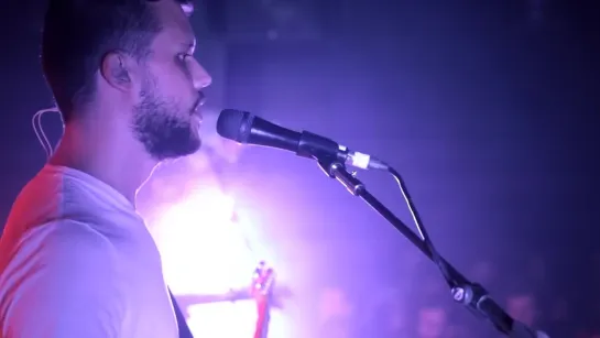 White Lies - To Lose My Life (Live At Hoxton Bar  Kitchen 25.07.13)