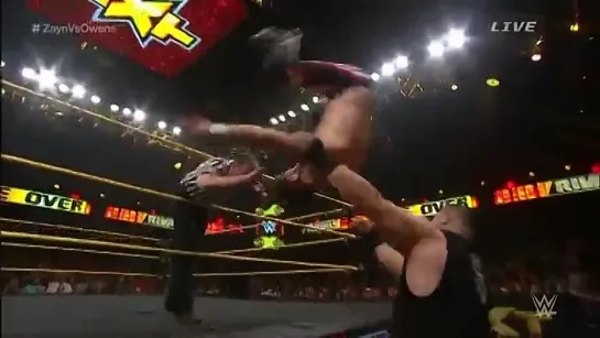 Somersault Plancha - Sami Zayn