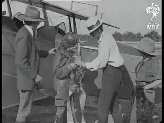 Woman Parachutist (1919)