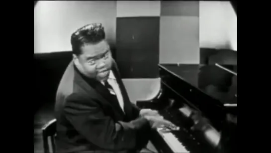 Fats Domino - Blueberry Hill - Sullivan Show (1956)