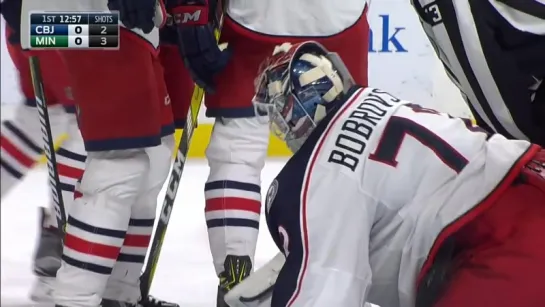 Gotta See It- Bobrovsky robs Parise from point blank range with spectacular glove save / Фантастический сейв Сергея Бобровского