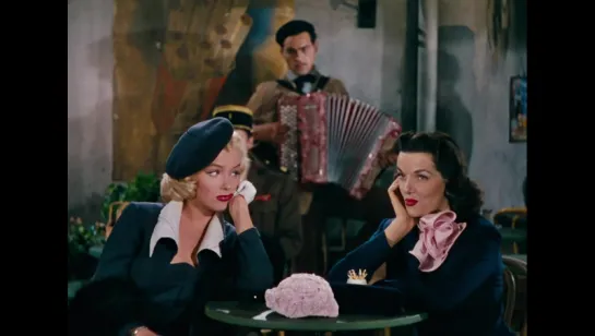 Jane Russell, Marilyn Monroe  - When Love Goes Wrong (Gentlemen Prefer Blondes)