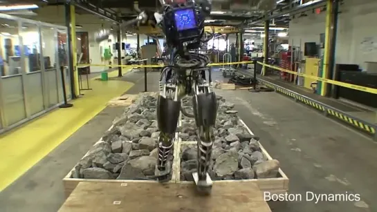 Робот ATLAS от Boston Dynamics.