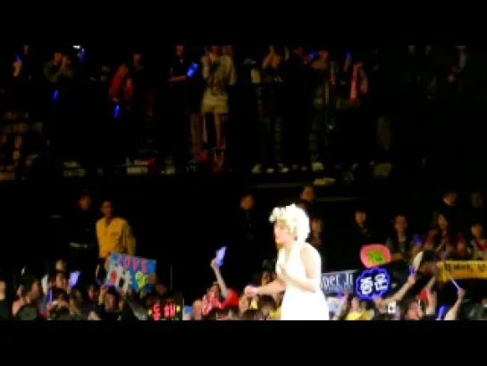 Super Junior (슈퍼주니어) FUNNY MOMENTS @SS4 in Macao 120309