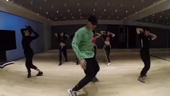 Choreography by Kasper x Haeun Kim ♬ Zhang Yixing (张艺兴/Lay) – Tattoo