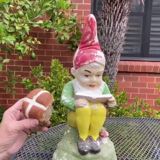 EASTER GNOME