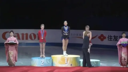 [13-14] Финал Гран-при 2013 Церемония награждения/2013 GPF Ladies Victory Ceremony