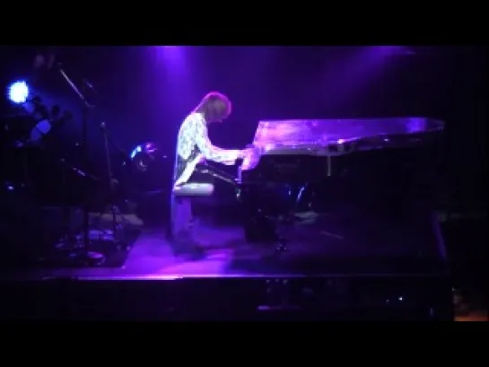 X Japan - Yoshiki drum solo I.V. Live @ 2010 North America Tour in Toronto