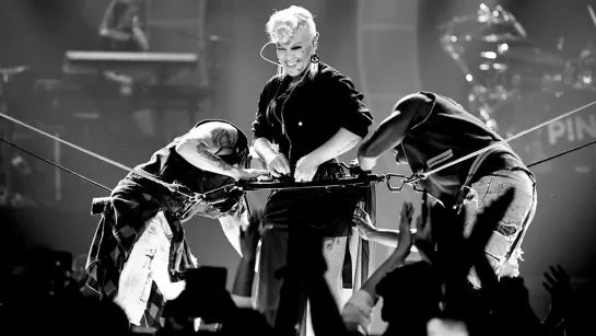 P!nk — iHeart Radio Music Festival 2017