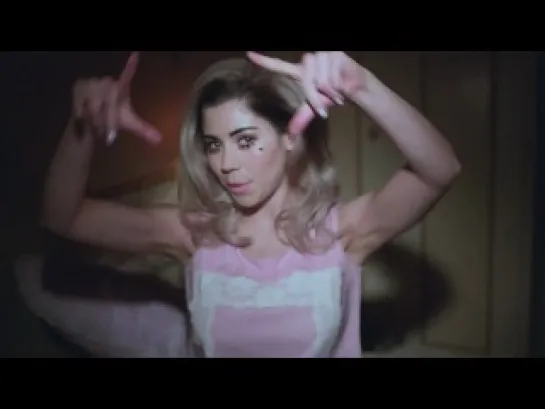 Marina And The Diamonds – Primadonna