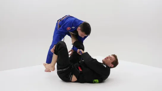 Keenan Cornelius lapelopedia - 1-5 Avoiding weak foot positioning and using lapel lasso for control