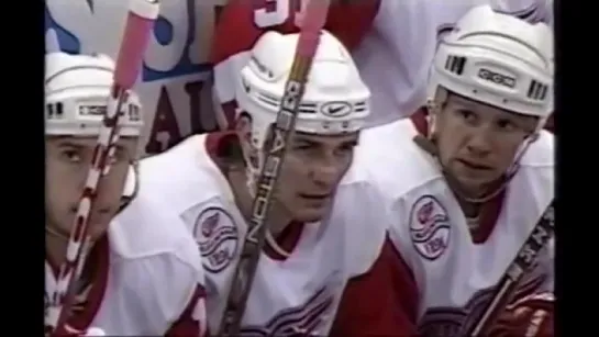 Fantastic goal from Sergei Fedorov in game 5 against Coyotes (1998) / Шайба Федорова в ворота Финикса