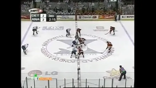 Sergei Fedorov scores very cool goal in his last game for Red Wings (2003) / Последняя шайба Федорова в составе Детройта