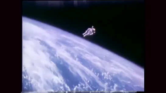 Astronaut Bruce McCandless II Floats Free in Space