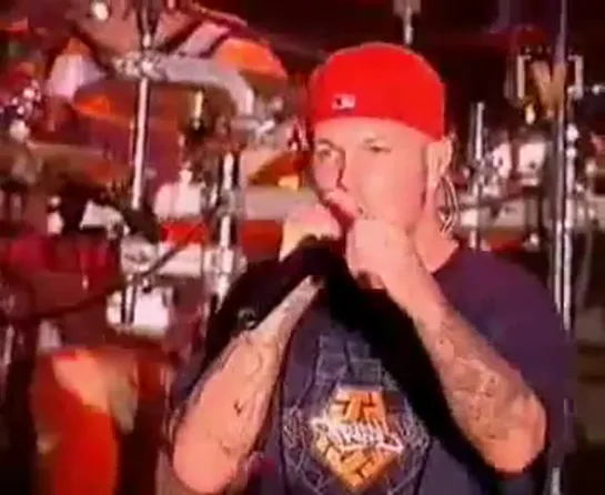 Break Stuff [live in Sydney, 2001]