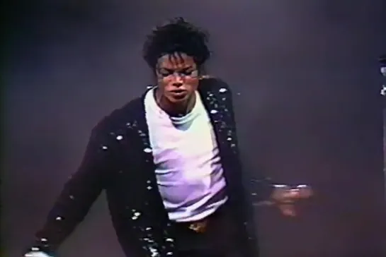 Michael Jackson — Live At Wembley July 16, 1988