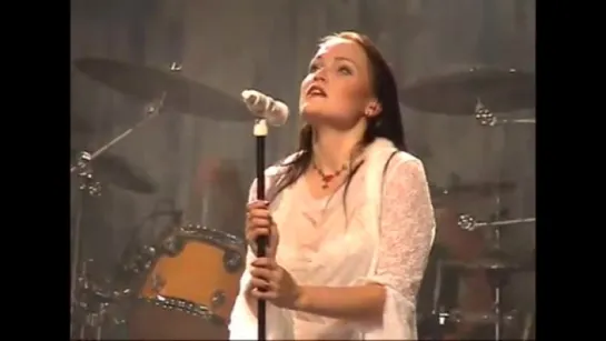 Nightwish - Walking in the Air (Santiago de Chile 2002)