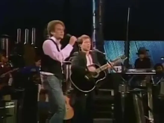 Paul Simon & Art Garfunkel 5 -  Wake Up Little Susie