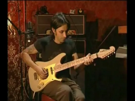 Nuno Bettencourt - Talk: guitars (part 3)