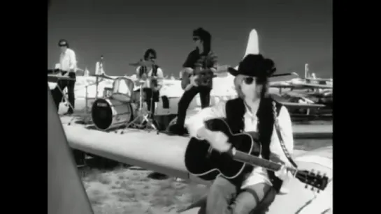 Tom Petty - Learning To Fly