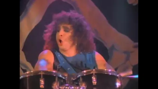 Twisted Sister - I Wanna Rock