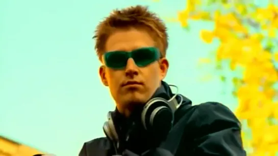 Darude - Sandstorm [Full HD] 2000