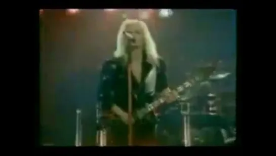 Lita Ford - Dancin' On The Edge