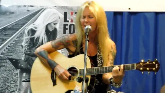 Lita Ford - Close My Eyes Forever