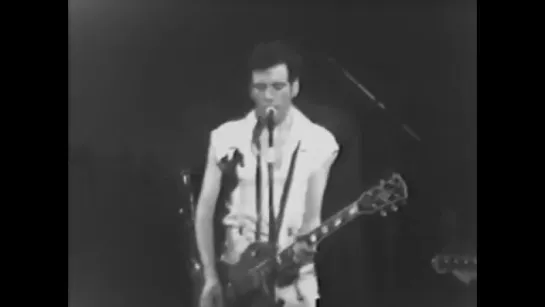 The Clash - Concert At Capitol Theatre (1980)