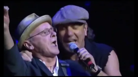 Brian Johnson and Billy Mitchell - Geordie's Lost His Liggie