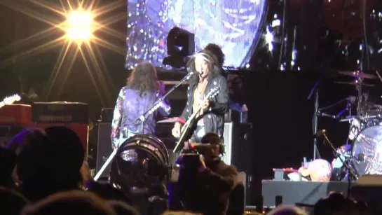 Aerosmith - Live In Moscow (2015)