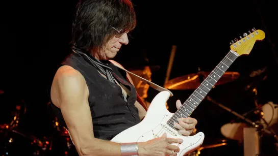 Jeff Beck - Stratus / live in Tokyo / 2014