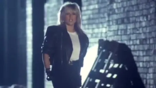 Samantha Fox - I Surrender